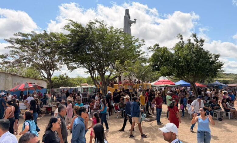 Turismo religioso em Cacimba de Dentro na Romaria de Nossa Senhora dos Remédios