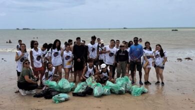 Ação de preservação marinha no Dia Mundial de Limpeza dos Mares em João Pessoa