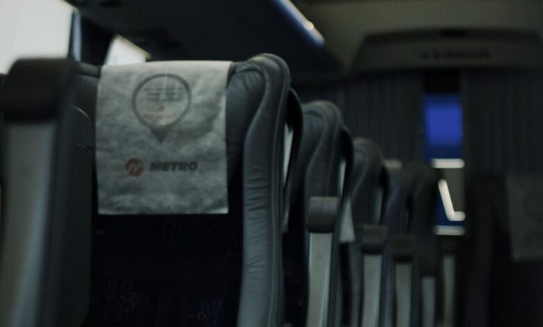 Vai viajar de ônibus? Saiba como escolher o melhor assento / pexels-fatmanursimsek